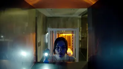 The Complex screenshot 17